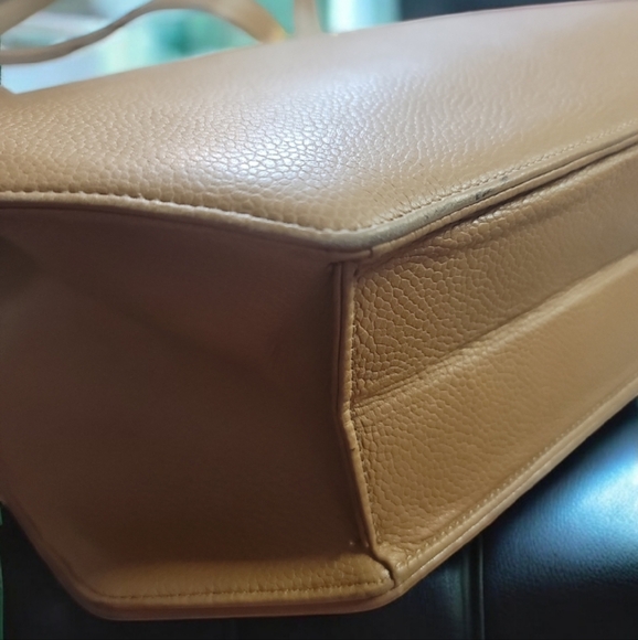Dior Vintage Sleek Tan Leather Shoulder Bag - Picture 6 of 13